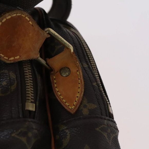 LOUIS VUITTON Monogram Reporter GM Shoulder Bag - Picture 9 of 16